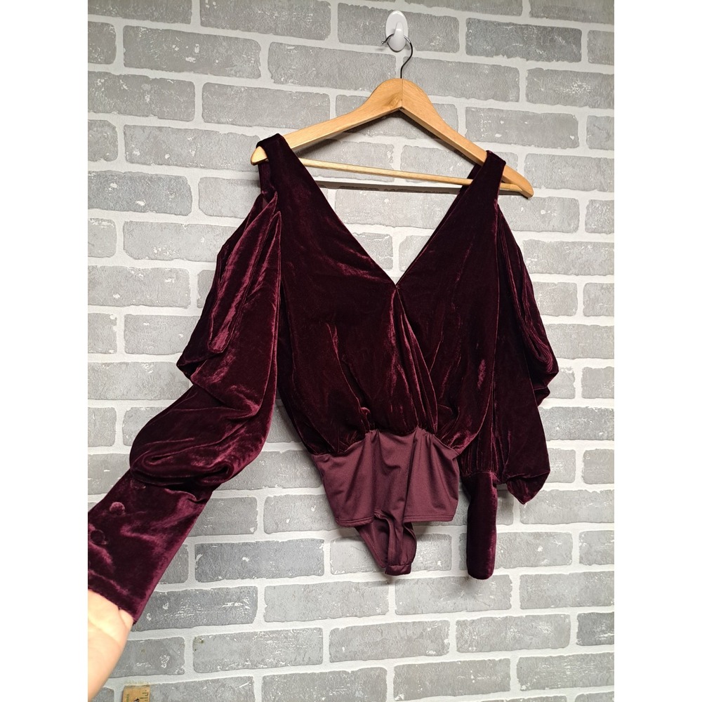 House Of Harlow 1960 Revolve Womens Velvet Burgandy V-Neck Bodysuit Size XXS - Picture 4 of 14